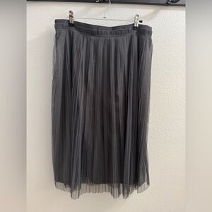 Banana Republic | Pleated Tulle Midi Skirt